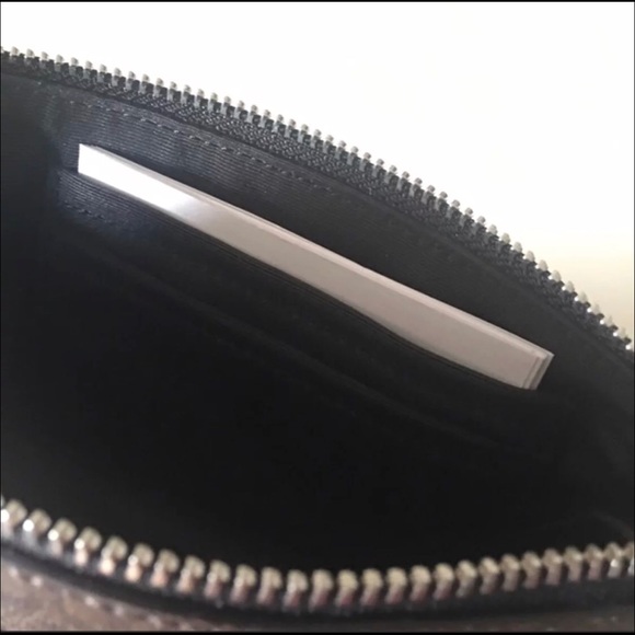 Coach Wristlet-New Leather Brown Sig C - Picture 3 of 4